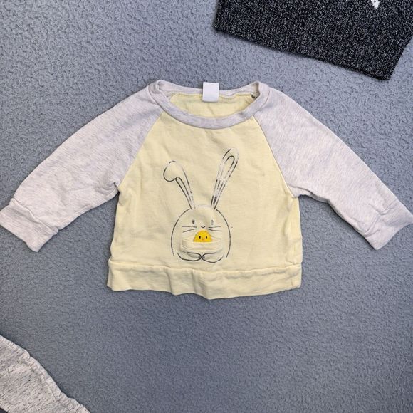 GAP Sweater Baby Girl 18 Months Gray Stars Jeans Easter Chick Outfit Bundle Zara - Picture 7 of 11